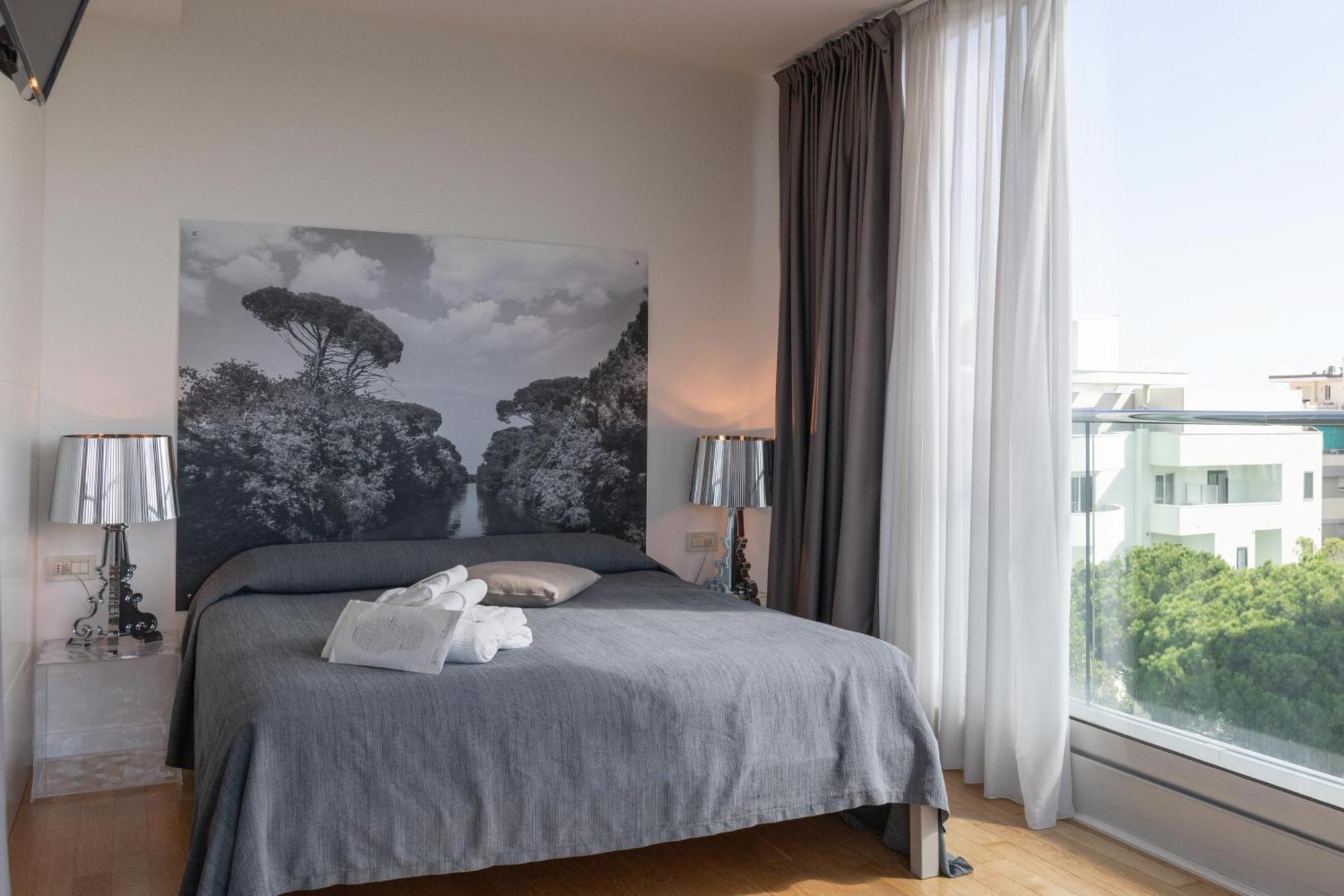 Perla Verde Hotel Милано Мартима Екстериор снимка