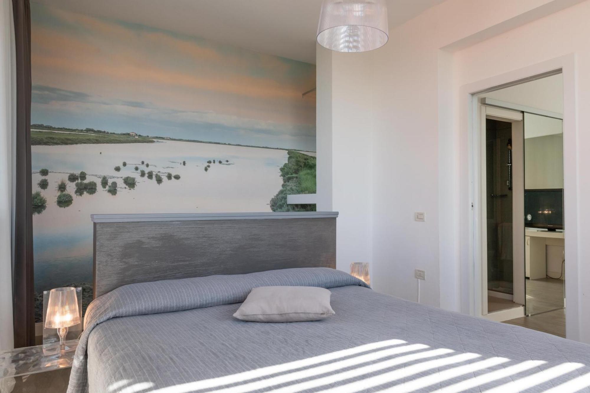 Perla Verde Hotel Милано Мартима Екстериор снимка
